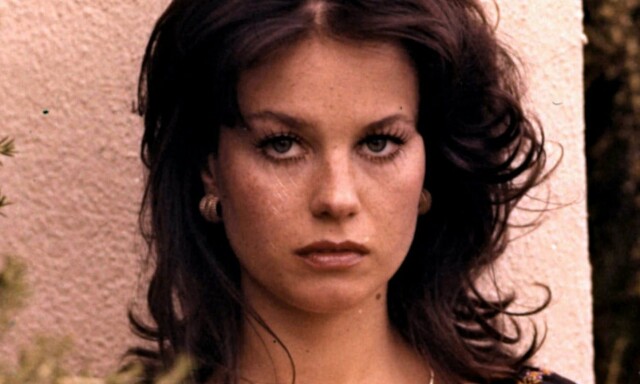 Lana Wood var Bond-pike og prydet Playboy. Nå er hun hjemløs